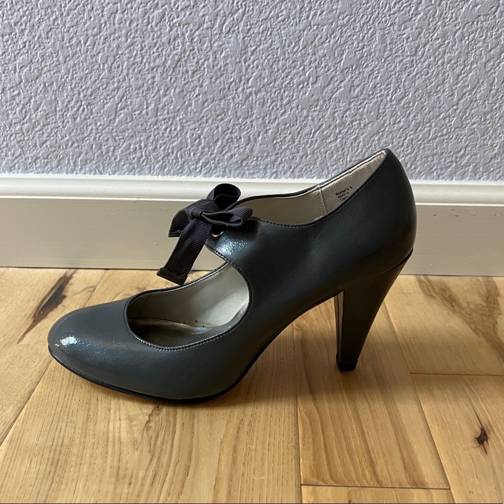 Mary Jane Heels from Old Navy, Size 8